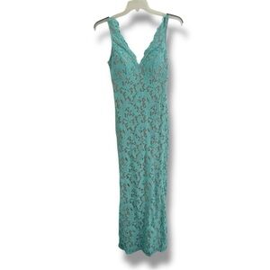 Elegant Lace gown in Teal